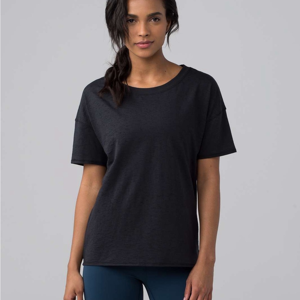 Lululemon Lightest Oversized Tee